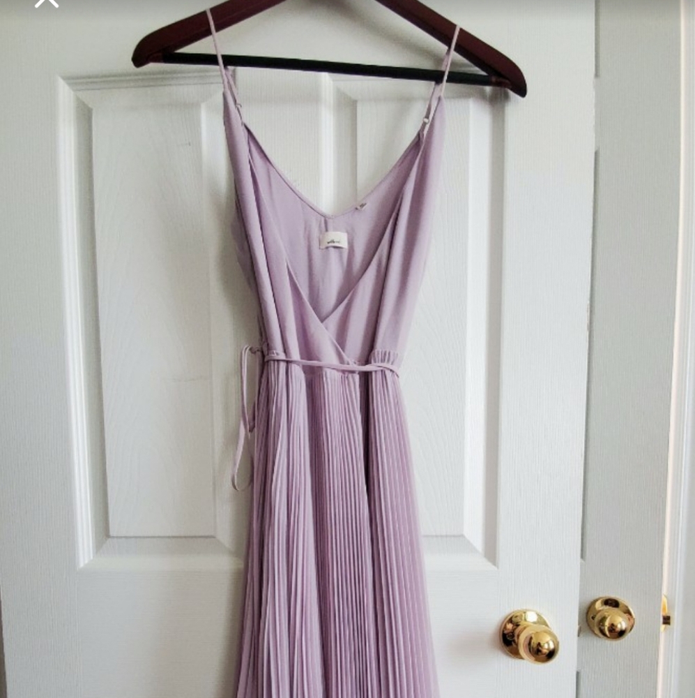 SOLD ๐ HOST PICK ๐ NWOT Aritzia Beaune dress - Picture 6 of 8